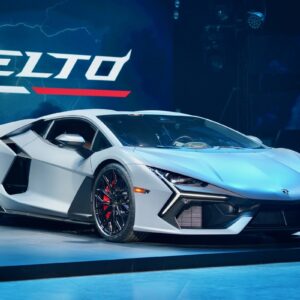 lamborghini revuelto