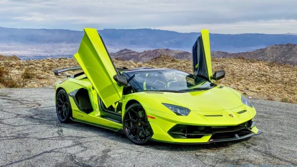 lambigini aventador